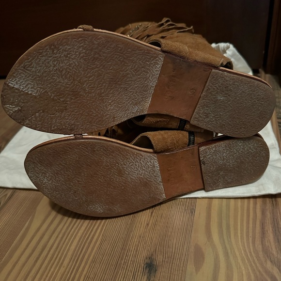 Rare! HTF Spell and the Gypsy Pocahontas Sandals Size 39 - Picture 7 of 9